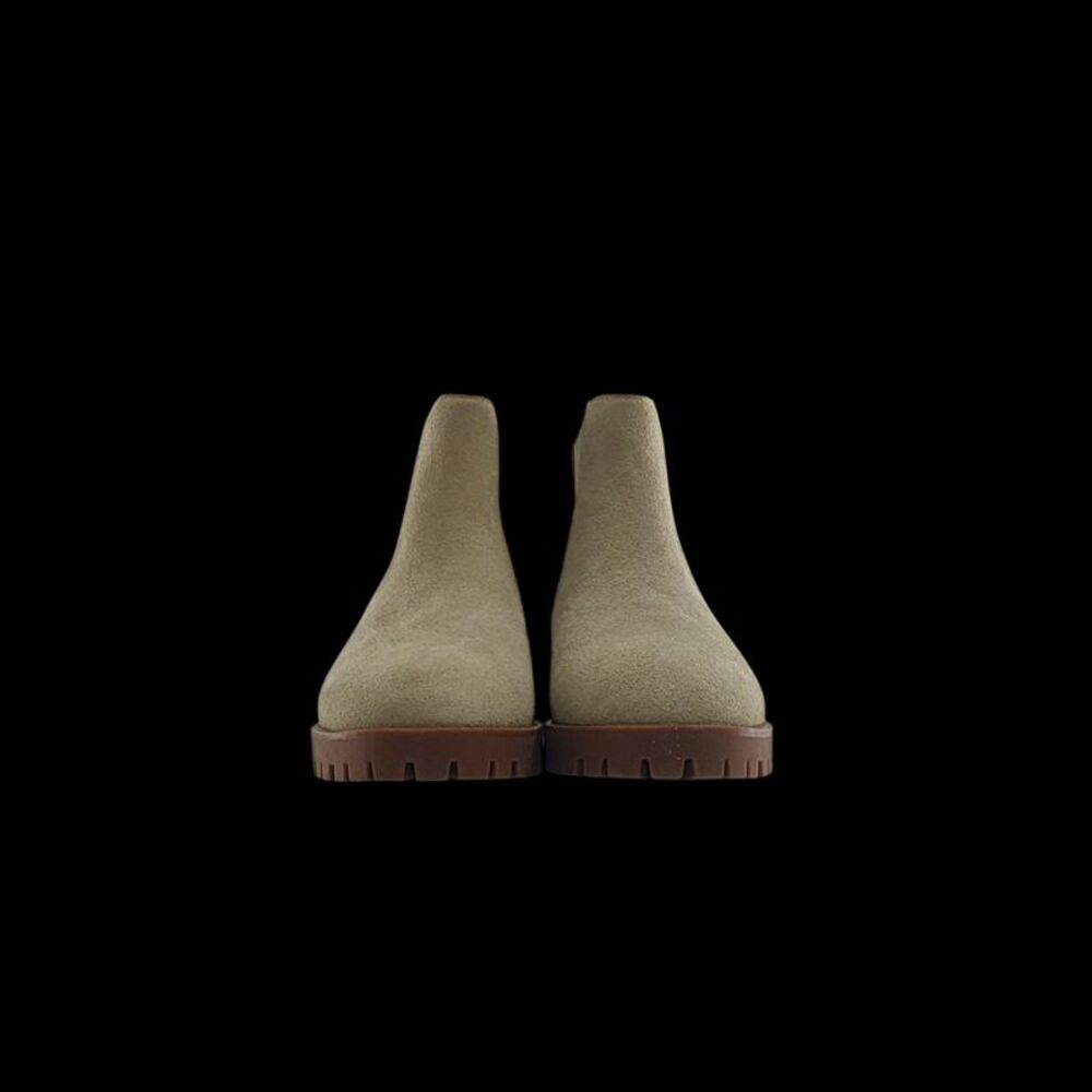 Quince Women Italian Suede Lug Sole Chelsea Boot Almond 9
